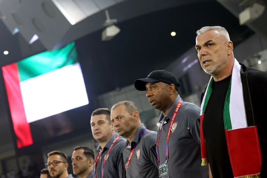 Cosmin Olăroiu are în continuare emoții în privința calificării la Mondial. Returul dintre Irak și EAU, decisiv pentru prezența la barajele din martie