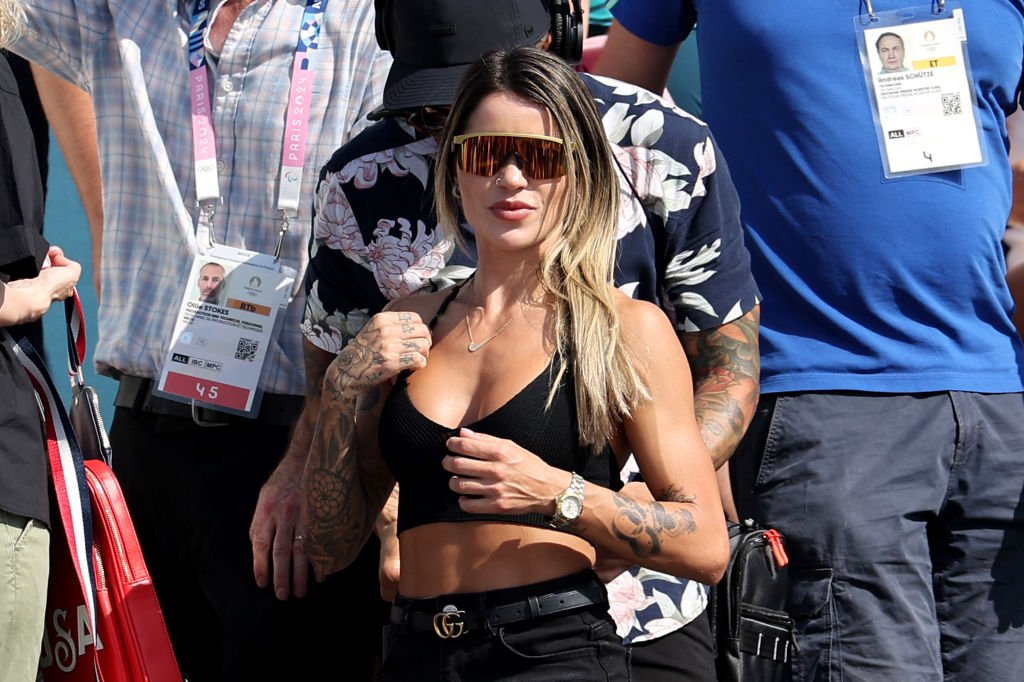 Leticia Bufoni își face OnlyFans