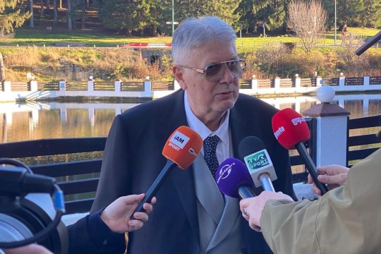 Uluitor! Ce sumă uriașă de bani ar fi încasat Gino Iorgulescu în cei 12 ani petrecuți în fruntea LPF: ”Cea mai mare scurgere! L-a pus Ponta acolo, e un pion”