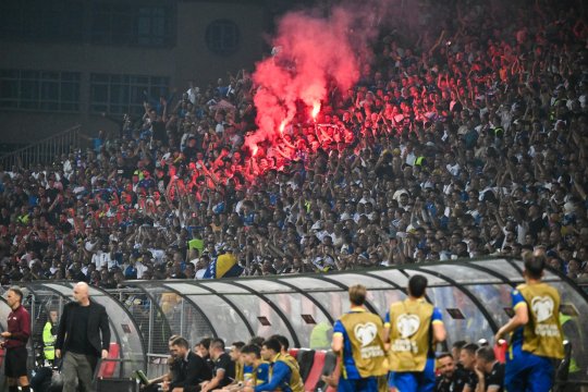 Fanii Bosniei au huiduit imnul României și au intonat scandări rasiste! Ce îi scosese din sărite