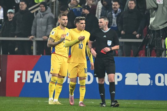 Ianis Hagi a izbucnit: ”Marin a ieșit cu capul spart, în cealaltă parte nu a curs sânge! Nu e posibil să dai așa ceva, i-am zis arbitrului”