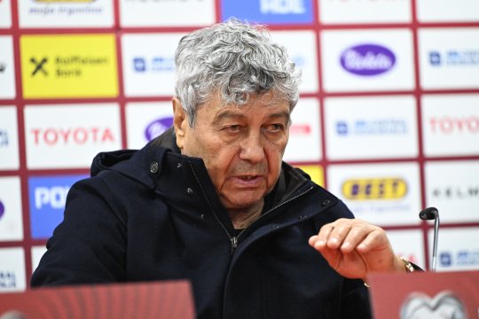 Mircea Lucescu a dezvăluit ce a vorbit cu secretarul general al UEFA, după eșecul cu Bosnia