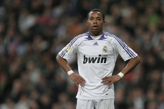 Robinho a fost transferat în altă închisoare, la cererea avocaţilor săi. Care ar fi fost motivul