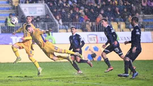 Ce le-a transmis Lucescu tricolorilor la finalul campaniei. Vlad Dragomir: ”Știm că am greșit”