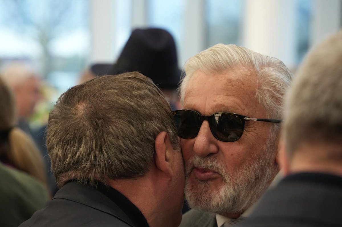 Invitați de marcă la evenimentul organizat de Ion Țiriac. Cum au apărut Hagi sau Ilie Năstase la petrecerea miliardarului