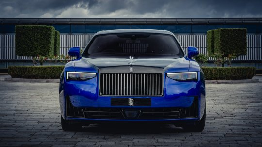 Black Badge Ghost Gamer: Rolls-Royce transformă nostalgia 8-bit într-un obiect de colecție ultra-luxury