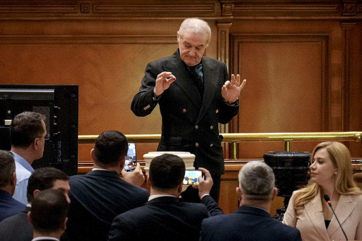 Gigi Becali a ajuns în Parlamentul României după alegerile din luna decembrie a anului trecut