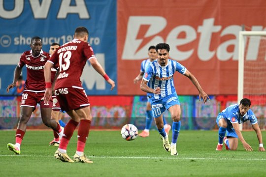Universitatea Craiova - Rapid, de la 20:30, pe iAMsport.ro. Duel tensionat la vârful campionatului