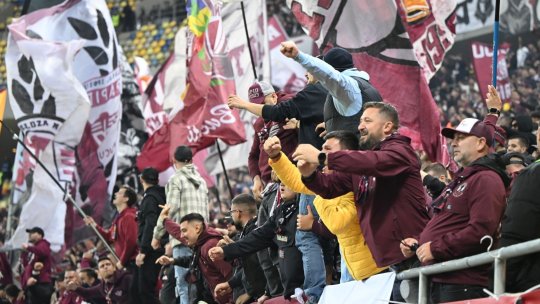 ”Decebale, nu le mai lua apărarea!” / ”Tu ai mai făcut «gât» atunci?”. Înjurăturile suporterilor rapidiști au încins spiritele în direct