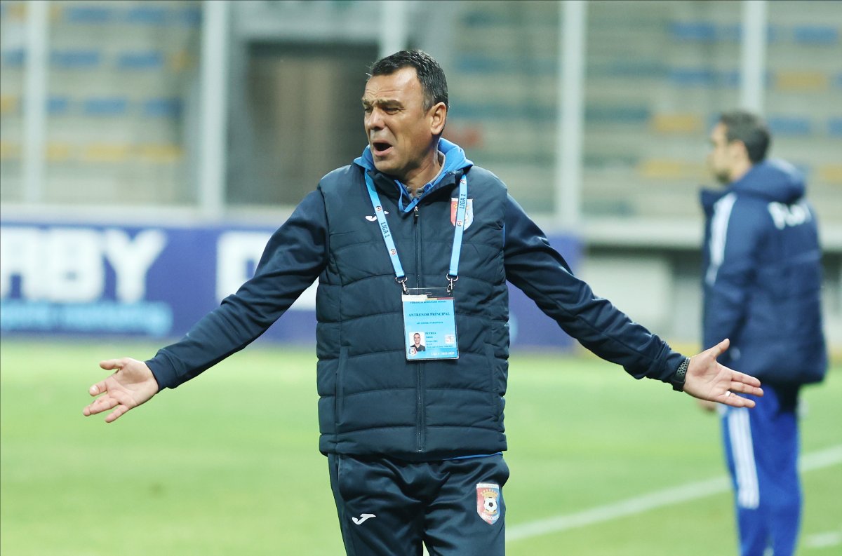 Toni Petrea, antrenorul secund al Universității Craiova