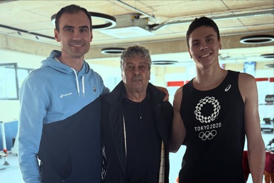 Intâlnire între David Popovici și Mircea Lucescu: ”Modele care ridică standardele sportului românesc”