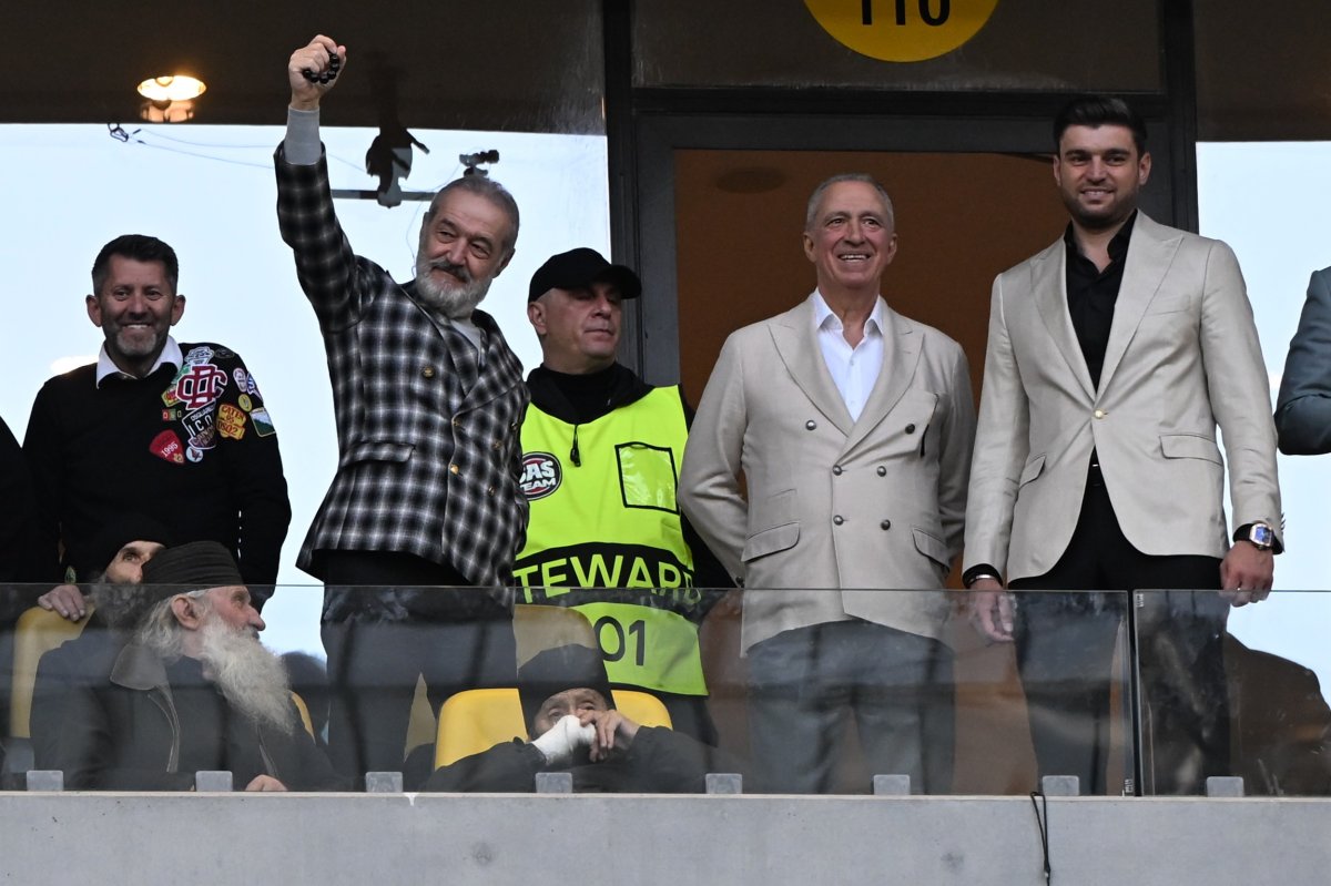 Gigi Becali a fost sancționat de UEFA