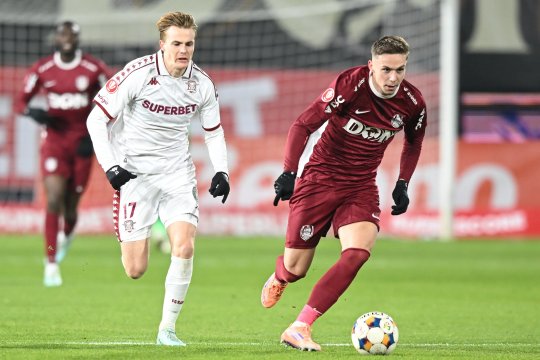 CFR Cluj - Rapid 1-0, ACUM, pe iAMsport.ro. Cordea marchează la prima ocazie a reprizei