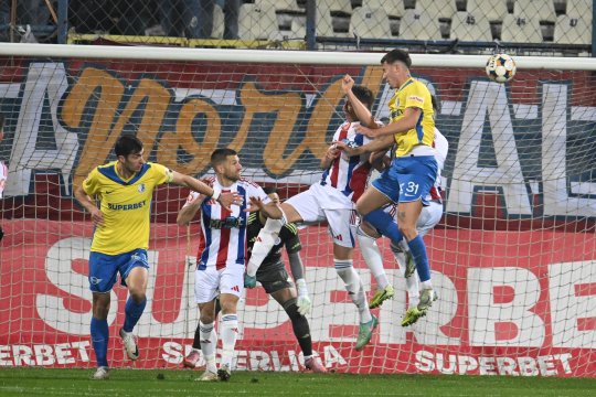 Un jucător din SuperLigă, "pericol public" pentru echipa sa. A comis al treilea penalty în acest sezon