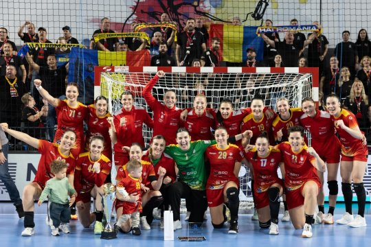 Echipa națională de handbal feminin a câştigat Trofeul Carpaţi cu victorii pe linie
