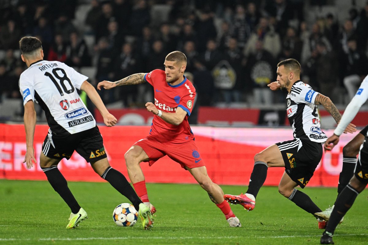 Daniel Bîrligea este unul dintre fotbaliștii importanți de la FCSB