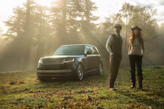Range Rover SV Holland & Holland Edition: lux britanic distilat în doar 25 de exemplare