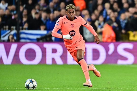 Ajax - Benfica, de la 19:45, Chelsea - Barcelona și Manchester City - Leverkusen, de la 22:00, pe iAMsport.ro. Liga Campionilor revine!