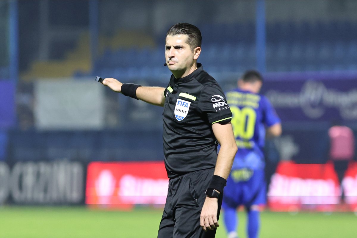 Andrei Chivulete este arbitru FIFA din 2021