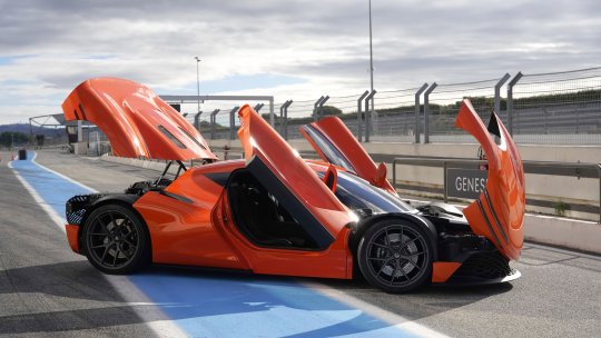 Genesis intră într-o nouă eră a performanței. Magma GT Concept trasează direcția pentru următorul deceniu