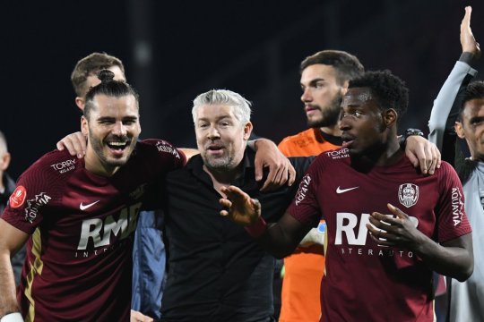 CFR Cluj anunță transferuri fără să vrea? Bogdan Mara a arătat că vine un albanez