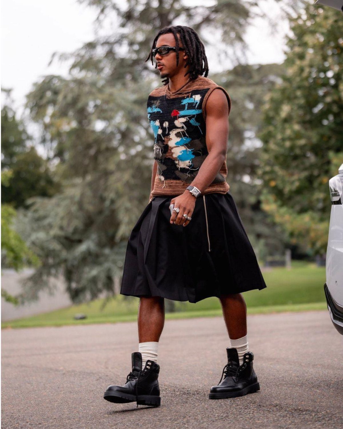 Jules Kounde, într-o ținută care a creat multe controverse