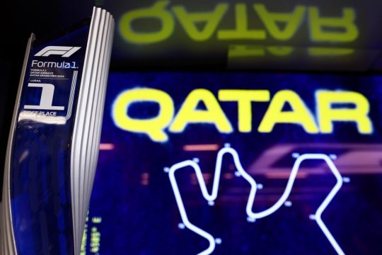 Duelul pentru titlul mondial al piloților intră în linie dreaptă. Detaliile esențiale despre Qatar Grand Prix