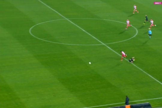 A fost de cartonaș roșu? Tebo Uchenna, eliminat după un duel cu Darius Olaru