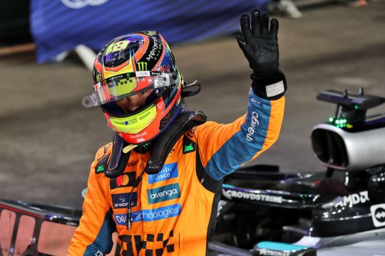 Piastri pleacă primul în Sprintul din Qatar! Norris este al 3-lea, iar Verstappen al 6-lea