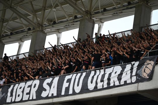 Peluza Sud nu l-a uitat pe Emeric Ienei: ”Cunosc Steaua pe de rost, pentru că este viața mea!”