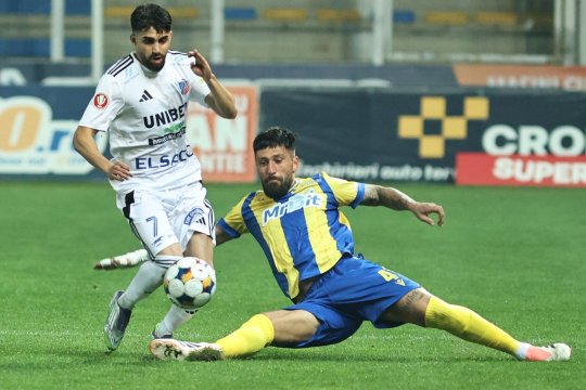 Petrolul Ploiești - FC Botoșani 0-0, ACUM, pe iAMsport.ro. Oaspeţii ratează un penalty, dictat în urma analizei VAR