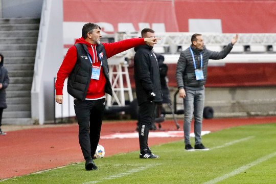 UTA se apropie de play-off, iar Adrian Mihalcea prinde curaj: ”Mă interesează două-trei transferuri”