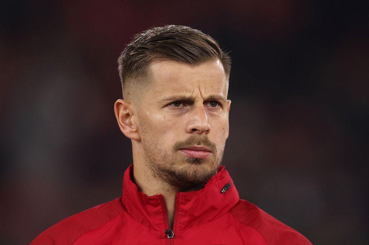 Ramadani a jucat în campionatele din Kosovo, Albania, Danemarca, Scoția și Italia