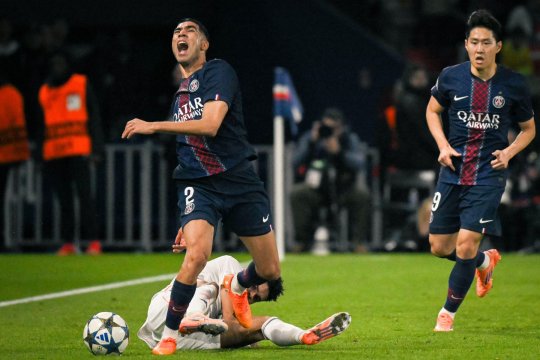 Cea mai tristă zi de naștere pentru Achraf Hakimi. Marocanul a plecat în cârje de la stadion după eșecul cu Bayern Munchen