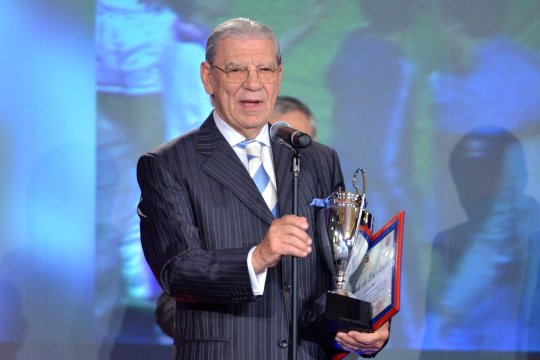 FCSB, condoleanțe pentru Emeric Ienei, fără referire la Steaua sau la Cupa Campionilor din ’86