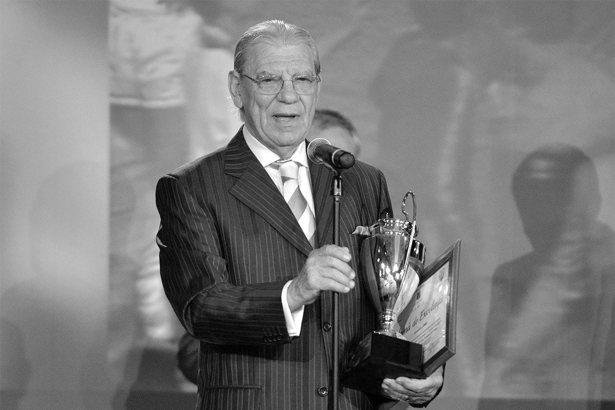 Emeric Ienei a câștigat Cupa Campionilor Europeni cu Steaua în 1986.