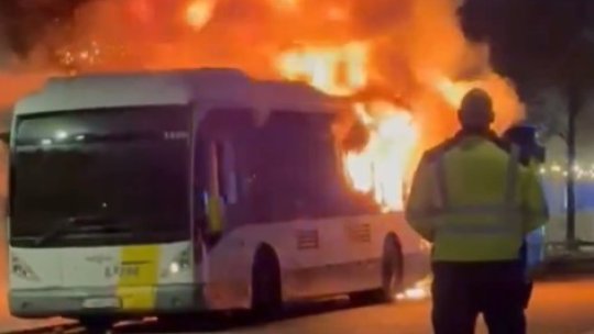 Fanii Barcelonei, aproape de tragedie! Un autocar a luat foc în drum spre Bruges