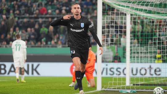 Rapid Viena - Universitatea Craiova 0-1, pe iAMsport.ro. Două ocazii mari în aceeași fază pentru echipa lui Rădoi