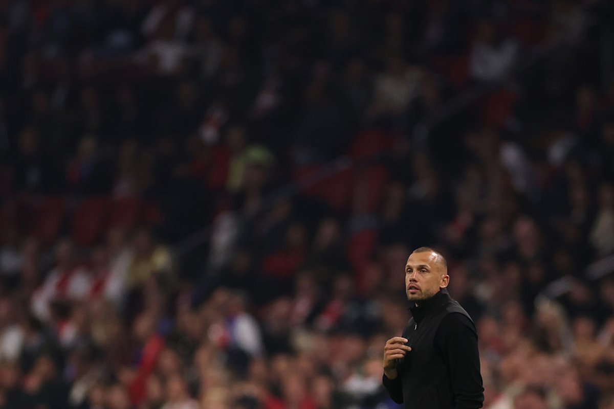 Ajax a fos prima echipă de seniori pregătită de John Heitinga în calitate de antrenor