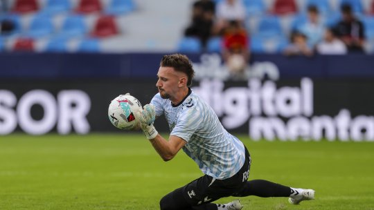 Anunțul care îi dă lui Mircea Lucescu calculele peste cap: ”Nu riscăm. Poate după pauza competițională”