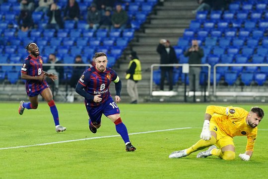 Ngezana l-a copiat pe Târnovanu patru minute mai târziu. Gafa sud-africanului a provocat deschiderea scorului la Basel