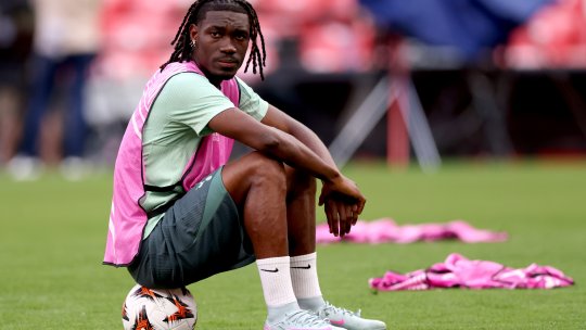 Caz de fraudă în Premier League! Colegul lui Drăgușin de la Tottenham a pierdut sute de mii de euro din contul său