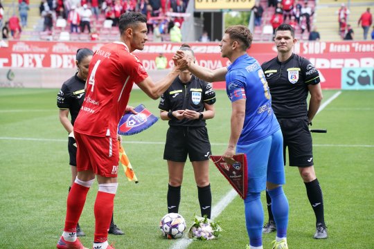 Delegare surpriză la duelul Dinamo - Csikszereda din Superligă. Pe cine a trimis Comisia Centrală a Arbitrilor