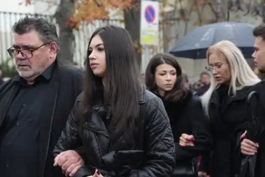 Nepoata lui Emeric Ienei, moment zguduitor la înmormântarea legendarului antrenor. Vocea ei a impresionat pe toată lumea