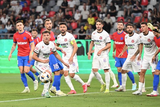 Hermannstadt - FCSB, de la ora 20:30, pe iAMsport.ro. ”Roș-albaștrii”, în drumul către play-off