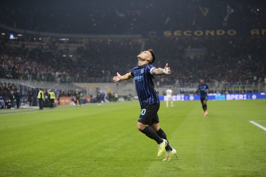 Inter - Lazio 2-0. Echipa pregătită de Cristi Chivu a urcat pe primul loc în Serie A!
