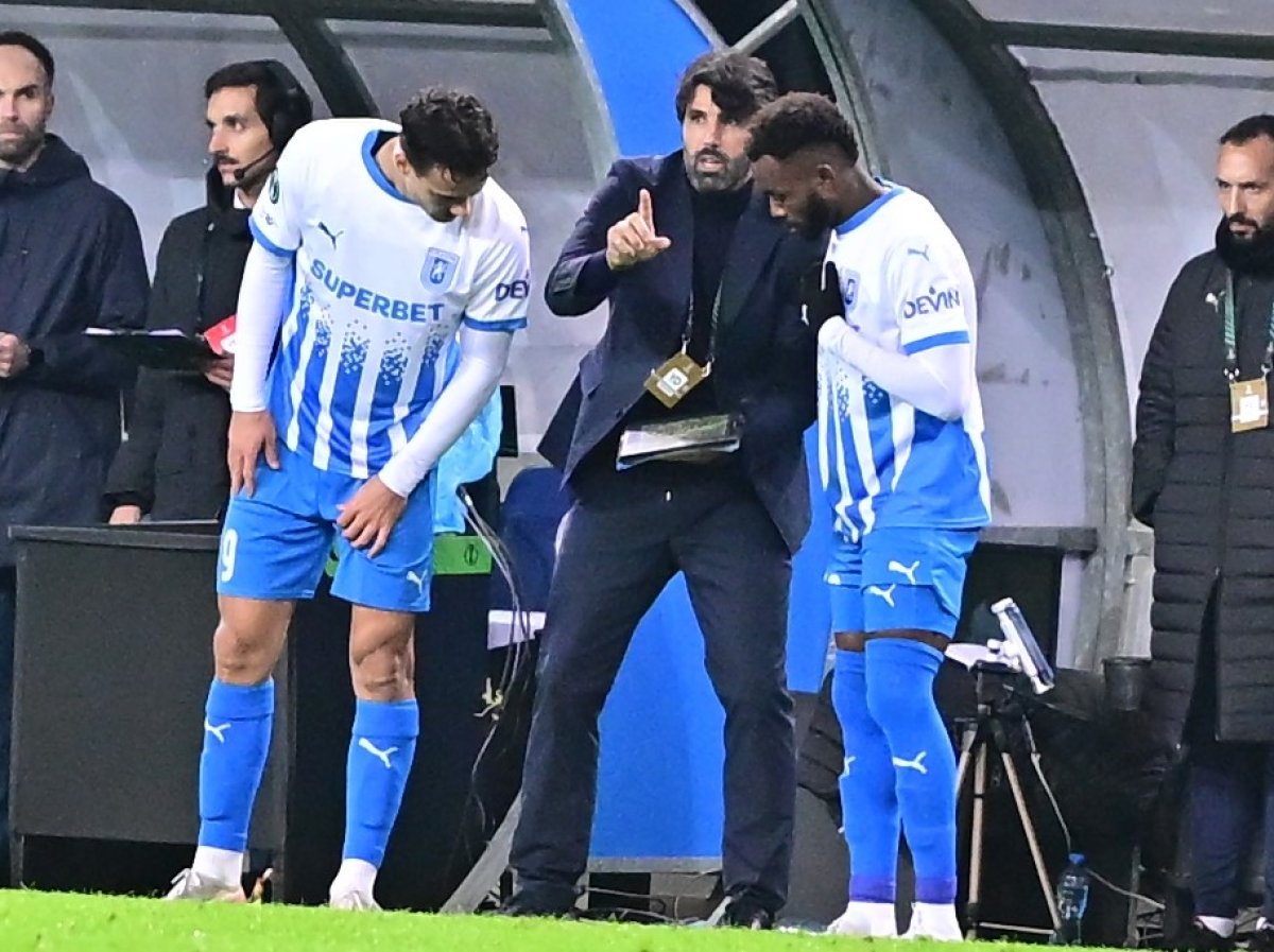 Al Hamlawi și Etim l-au "tradăt" pe Coelho luni seară