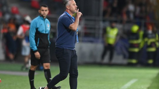 Ofertă primită de Laurențiu Reghecampf: ar câștiga lunar 23.000 de euro