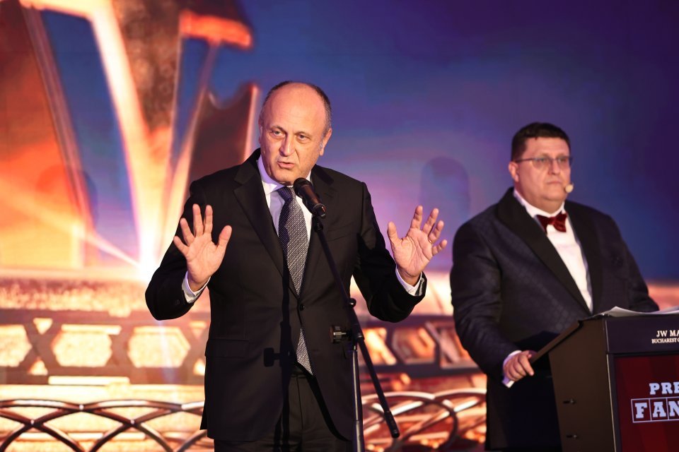 Dan Șucu este acționar majoritar în Serie A, la Genoa, ș în SuperLiga, la Rapid