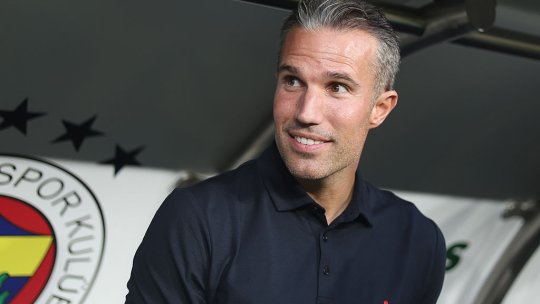 Van Persie, amuzat după ce a auzit că Gigi Becali spune ”primul 11” înaintea meciurilor: ”Îmi spuneți echipa voastră? Perfect!”